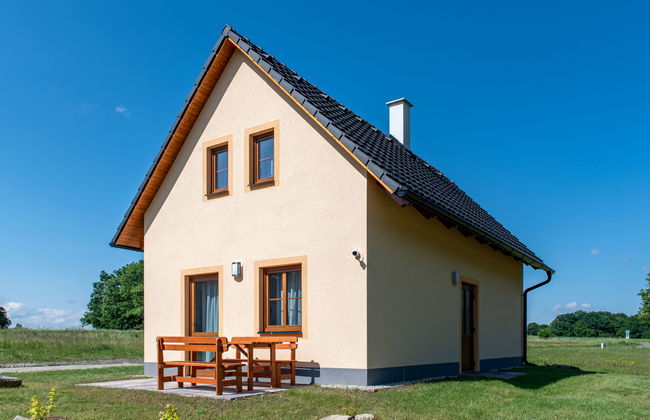 Casa de 2 quartos em Stráž nad Nežárkou com jardim e terraço - Foto 1