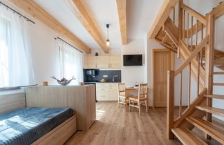 Photo 2 - Maison de 1 chambre à Stráž nad Nežárkou avec terrasse