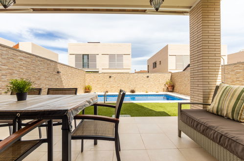 Photo 1 - Maison de 3 chambres à Cambrils avec piscine privée et jardin