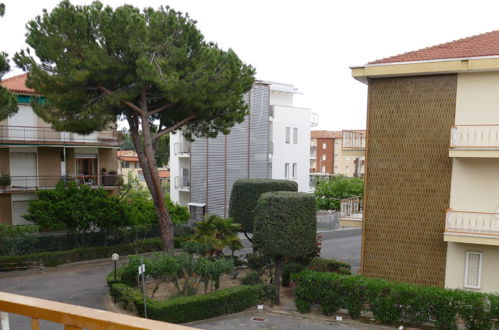 Photo 15 - 1 bedroom Apartment in Diano Marina with sea view