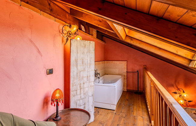 2 bedroom Apartment in Bellano with garden and hot tub - Photo 15