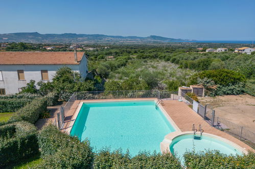 Foto 19 - Haus mit 1 Schlafzimmer in Badesi mit schwimmbad und blick aufs meer