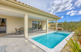 Photo 1 - 3 bedroom House in Goudargues with private pool and garden