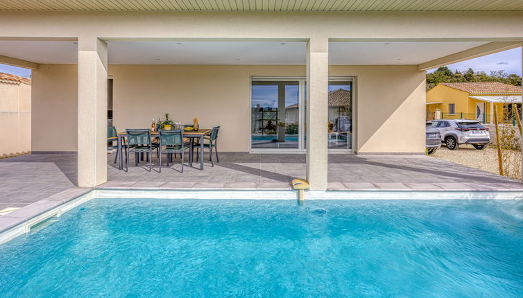 Photo 1 - Maison de 3 chambres à Goudargues avec piscine privée et jardin