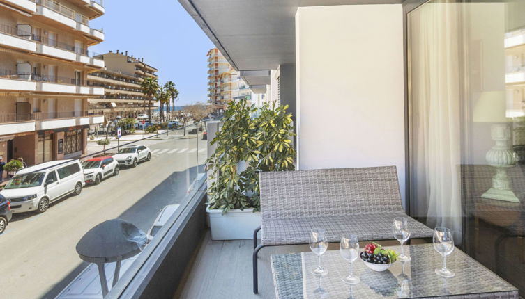 Photo 1 - 2 bedroom Apartment in Calonge i Sant Antoni with swimming pool and sea view