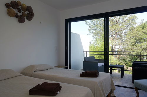 Foto 14 - Appartamento con 2 camere da letto a Sari-Solenzara con piscina privata e giardino