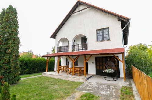 Photo 25 - 6 bedroom House in Balatonfenyves with private pool and terrace