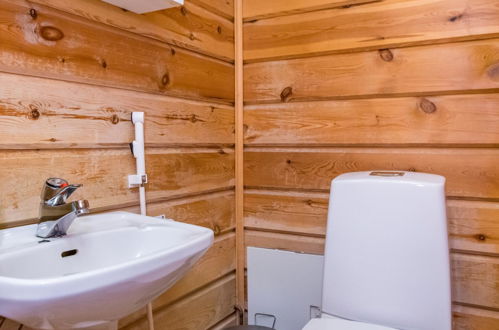 Foto 14 - Casa con 2 camere da letto a Pelkosenniemi con sauna e vista sulle montagne