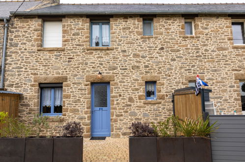 Photo 2 - Maison de 2 chambres à Saint-Coulomb avec terrasse et vues à la mer