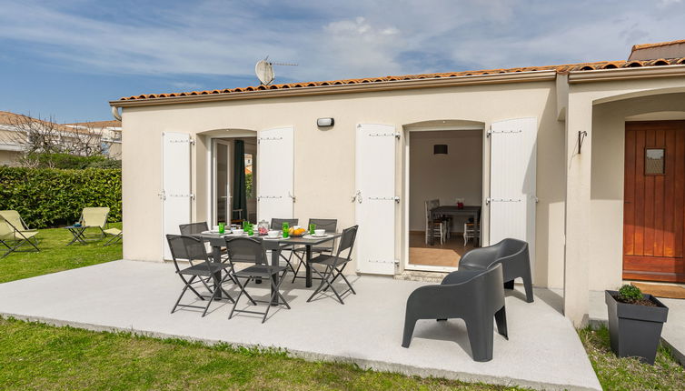 Photo 1 - Maison de 3 chambres à Vaux-sur-Mer avec jardin et vues à la mer