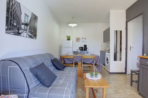 Photo 9 - 1 bedroom Apartment in Saint-Cyprien with swimming pool and garden