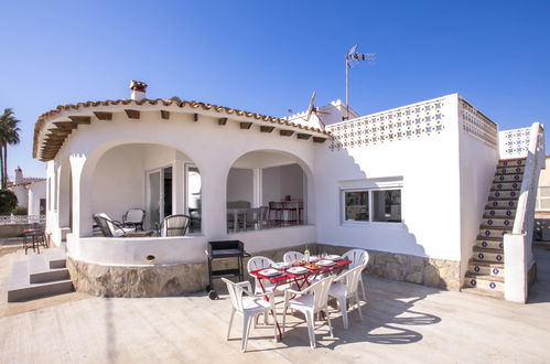 Photo 2 - Maison de 4 chambres à els Poblets avec jardin et vues à la mer