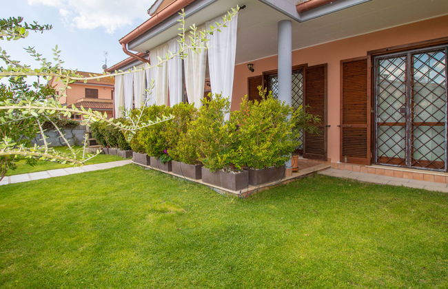 Casa de 4 quartos em Ardea com jardim - Foto 23