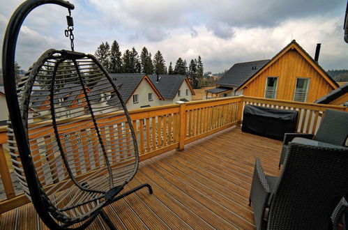 Foto 18 - Casa de 4 habitaciones en Frymburk con terraza y vistas a la montaña