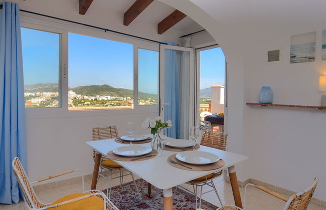 Casa de 3 quartos em Benitachell com piscina e jardim - Foto 12