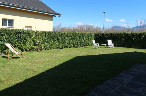 Foto 17 - Casa de 2 habitaciones en Port-Valais con jardín y vistas a la montaña
