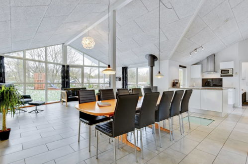 Photo 9 - Maison de 5 chambres à Elsestræer avec piscine privée et terrasse