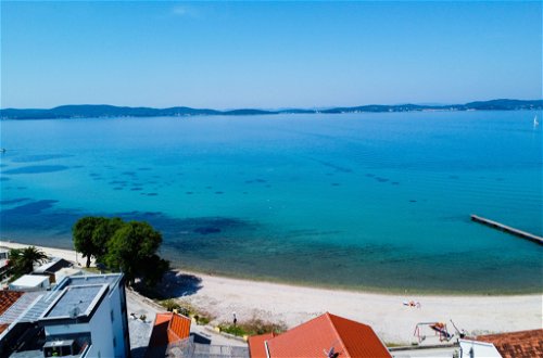 Foto 2 - Apartamento de 1 quarto em Sukošan com vistas do mar