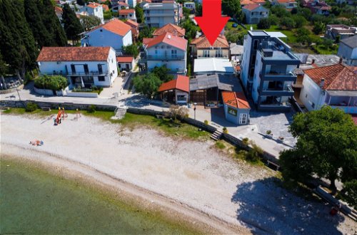 Foto 1 - Appartamento con 1 camera da letto a Sukošan con vista mare