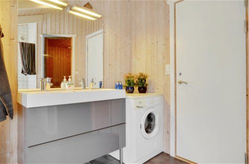 Photo 17 - Maison de 3 chambres à Juelsminde avec terrasse et sauna