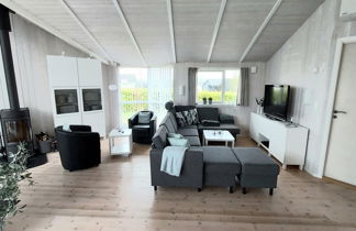 Photo 3 - Maison de 3 chambres à Flovt Strand avec terrasse et sauna