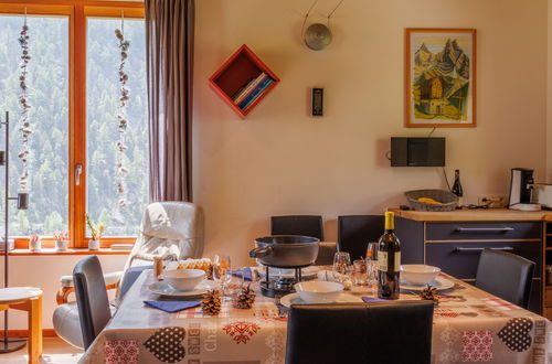 Foto 4 - Apartment mit 3 Schlafzimmern in Anniviers mit garten