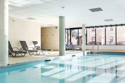 Foto 1 - Apartment mit 1 Schlafzimmer in Le Monêtier-les-Bains mit schwimmbad und sauna