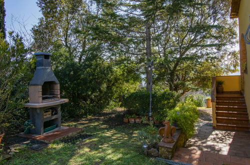 Foto 4 - Casa con 3 camere da letto a Riparbella con giardino e terrazza