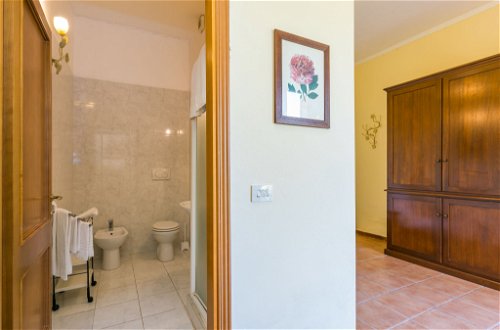 Foto 17 - Appartamento con 1 camera da letto a Cerreto Guidi con piscina e giardino