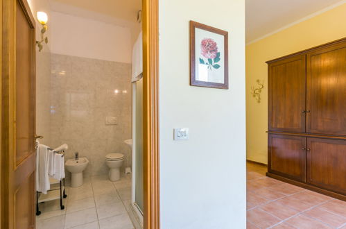 Photo 17 - 1 bedroom Apartment in Cerreto Guidi with swimming pool and garden