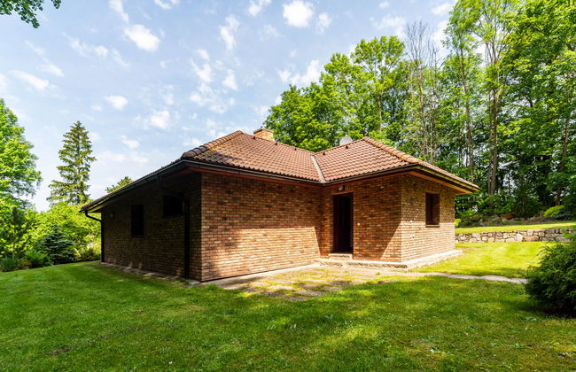 Casa de 6 quartos em Člunek com piscina privada e jardim - Foto 33