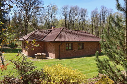 Photo 1 - Maison de 4 chambres à Člunek avec jardin et terrasse