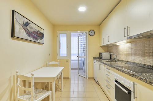 Photo 9 - 3 bedroom Apartment in Benahavís with swimming pool and garden