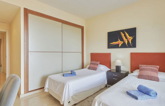 Appartement de 4 chambres à Benahavís avec piscine et jardin - Photo 12