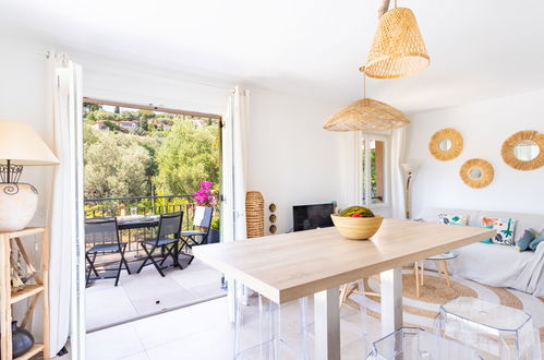 Photo 3 - Appartement de 2 chambres à Bormes-les-Mimosas avec piscine et jardin