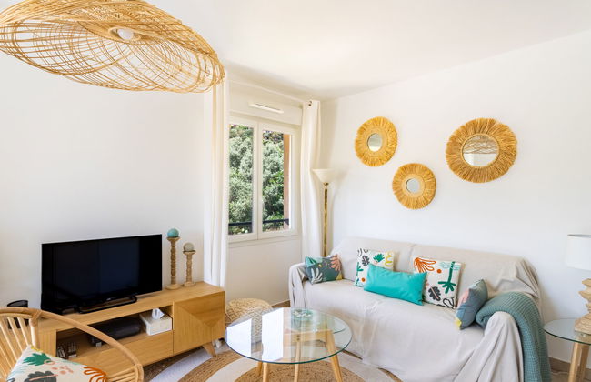 Appartamento con 2 camere da letto a Bormes-les-Mimosas con piscina e giardino - Foto 6
