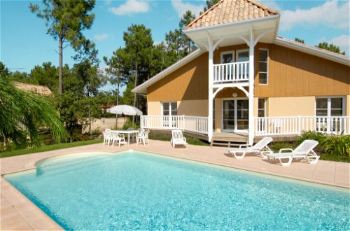 Foto 16 - Casa con 3 camere da letto a Lacanau con piscina privata e vista mare