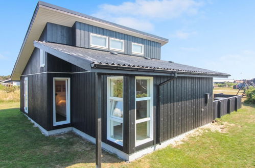 Foto 30 - Casa de 3 quartos em Løkken com terraço e sauna