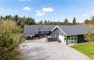 Foto 1 - Casa de 4 quartos em Løkken com piscina privada e terraço