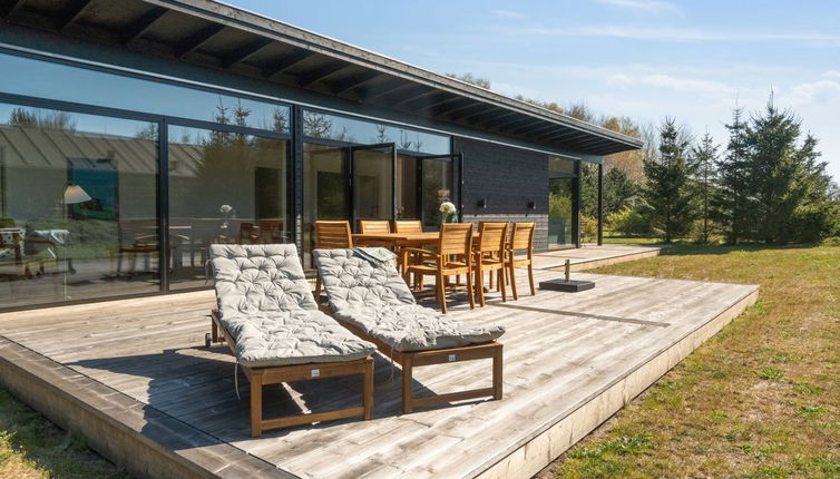 Foto 1 - Casa de 4 quartos em Aakirkeby com terraço