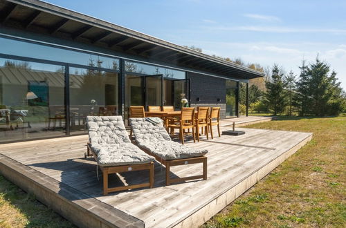 Foto 1 - Casa de 4 quartos em Aakirkeby com terraço