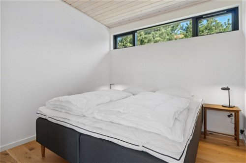 Foto 15 - Casa con 4 camere da letto a Aakirkeby con terrazza
