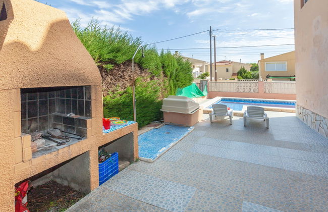 Maison de 4 chambres à l'Ametlla de Mar avec piscine privée et jardin - Photo 2
