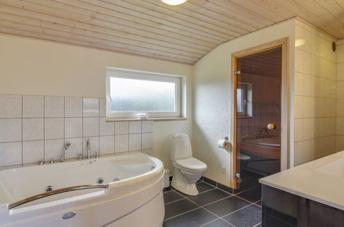 Photo 2 - 4 bedroom House in Løkken with terrace and sauna