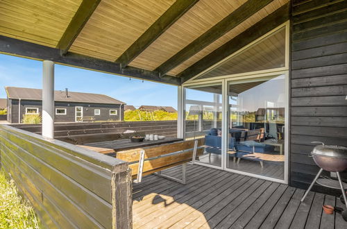 Foto 8 - Casa de 3 quartos em Løkken com terraço e sauna