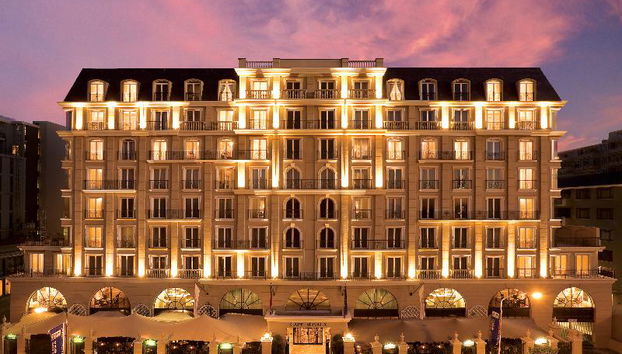 Cape Royale Residences - Photo 4