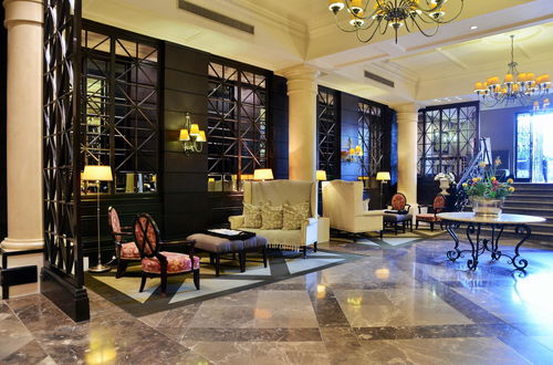 Photo 7 - Cape Royale Residences