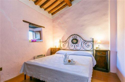 Foto 5 - Casa con 2 camere da letto a Castellina in Chianti con piscina e terrazza