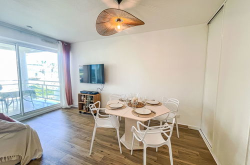 Photo 20 - Appartement de 1 chambre à Cavalaire-sur-Mer avec terrasse