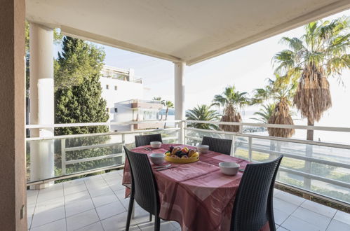 Photo 14 - Appartement de 1 chambre à Cavalaire-sur-Mer avec terrasse et vues à la mer